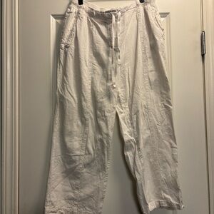 Laura Scott Women’s White 100% Cotton Capris Size Large